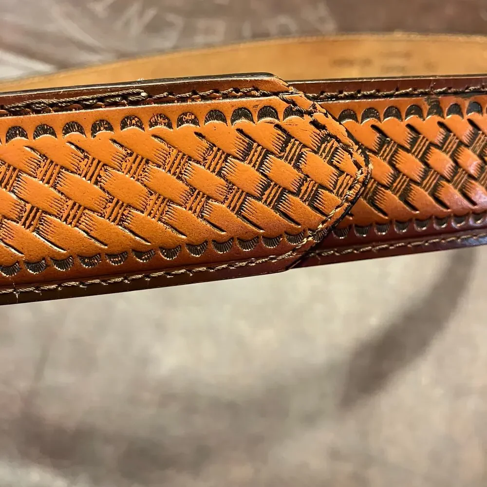 Vintage‎ Cowhide Leather Braided Belt Size 50 1.5in width